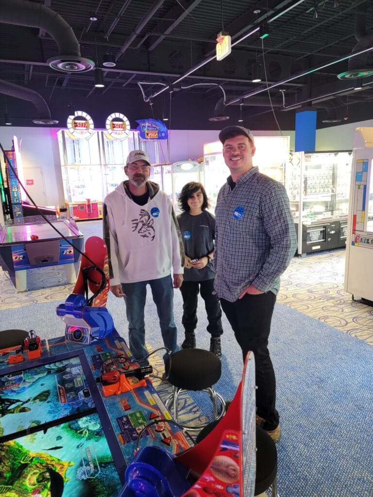 490357772_24011123078489896_4439928413018554903_n Bauer workers gathered